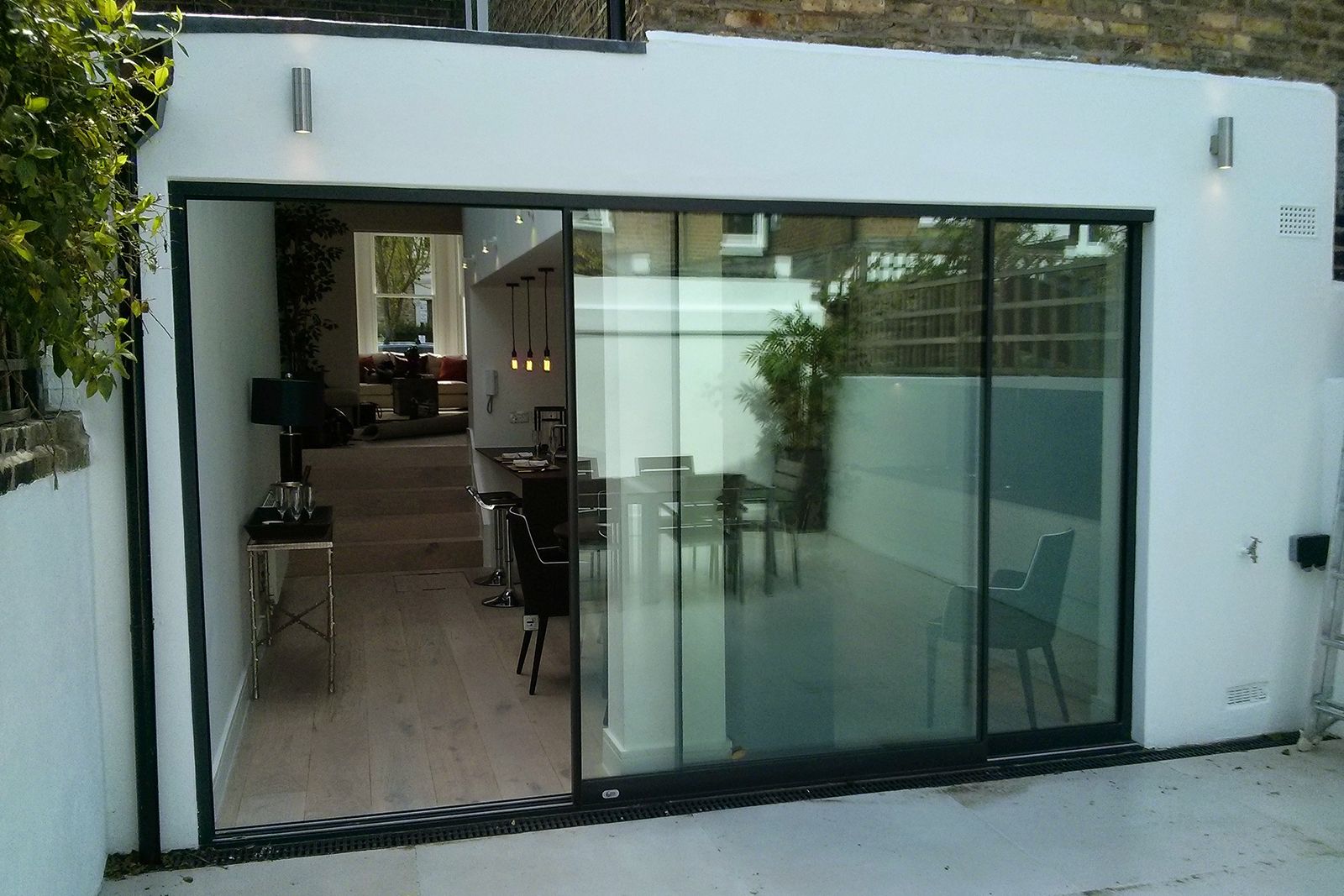 Shepherds Bush – Single Family House: Interior